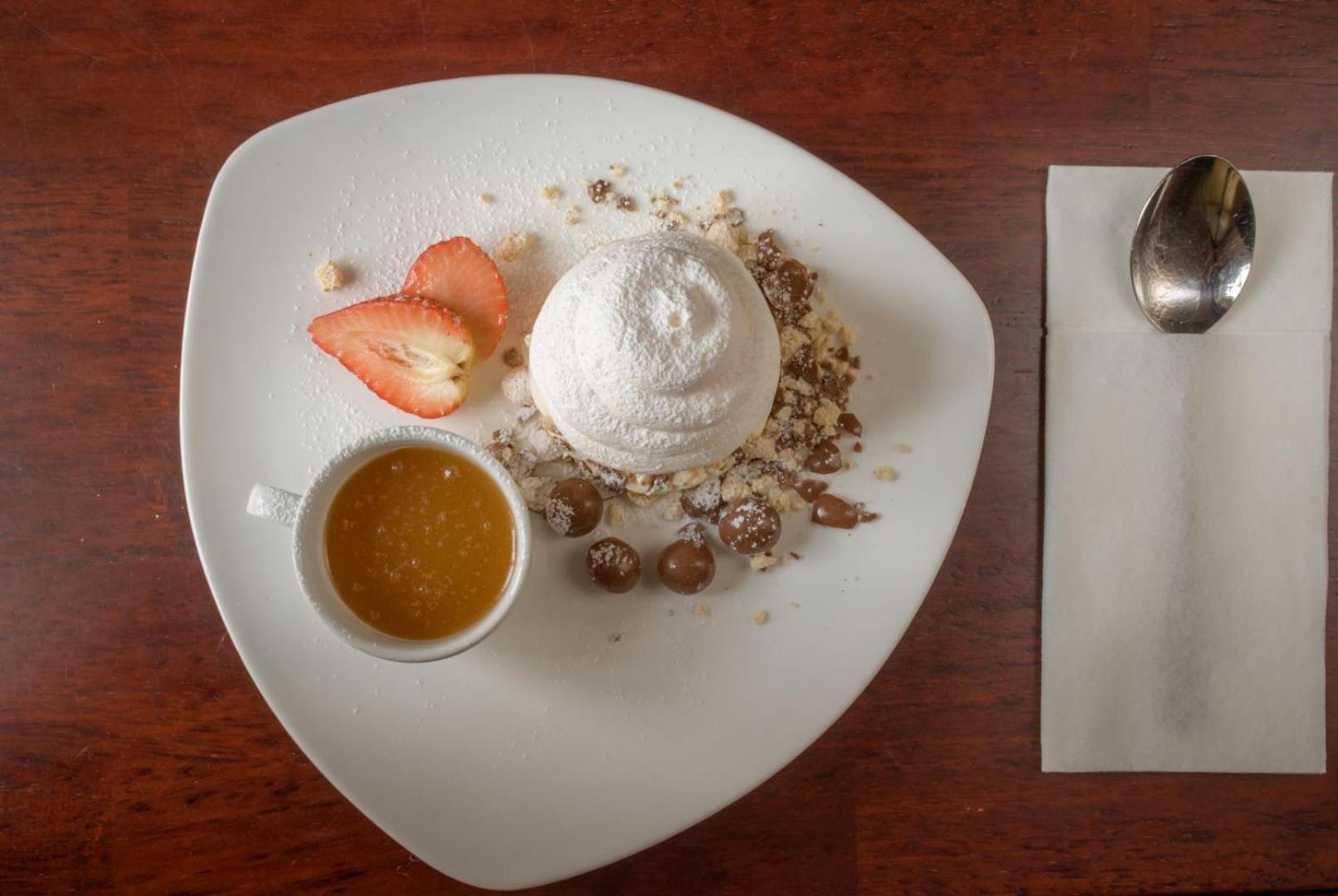 Kee'S Hotel Stranorlar ภายนอก รูปภาพ